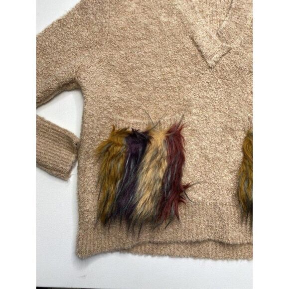 ZARA Beige V Neck Oversized Faux Fur ‎ Pocket Wool Blend Sweaater Medium - Picture 4 of 8